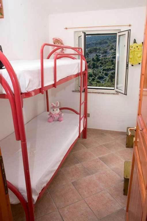 칼라고노네 Vista Mare E Montagna 아파트 외부 사진